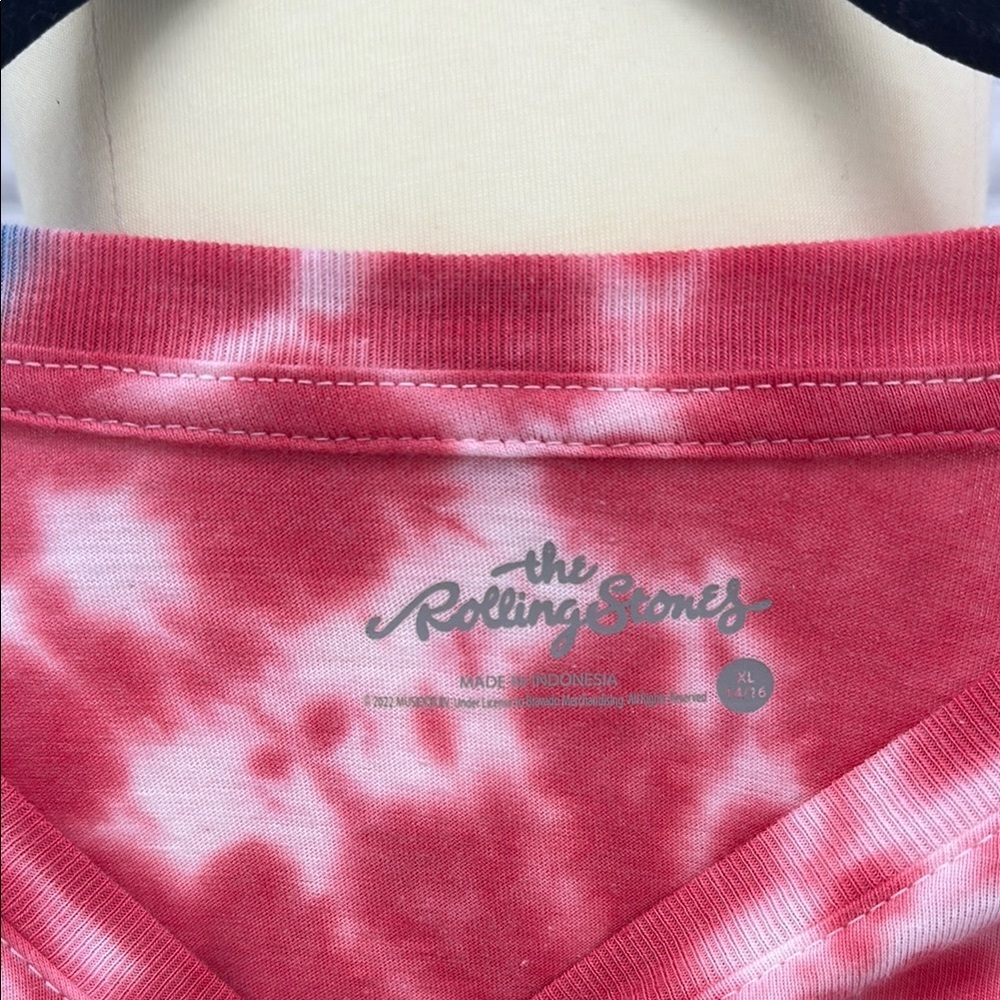 Rolling Stones Kids Tie-Dye Graphic T-Shir - Picture 4 of 6